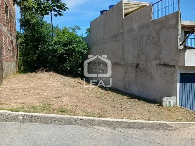 Terreno com 135m², à venda, no bairro Jardim São Francisco em Embu das Artes