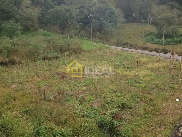 Terreno com 498m², à venda, no bairro Parque de Exposições em Concórdia