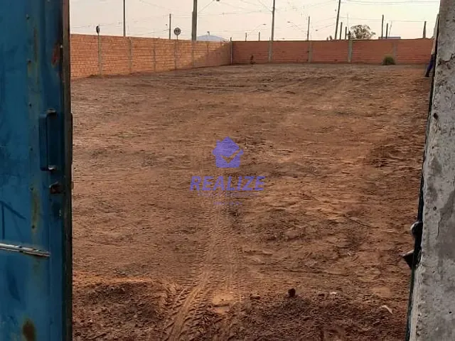 Terreno com 630m², à venda, no bairro Jardim Botucatu (Rubião Júnior) em Botucatu