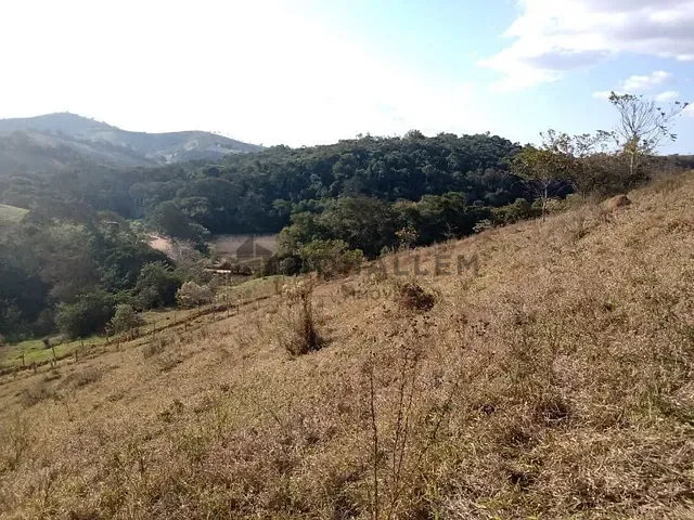 Terreno com 10000m², à venda, no bairro Campinho em Brazópolis