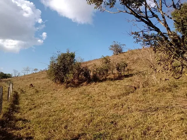 Terreno com 10000m², à venda, no bairro Campinho em Brazópolis