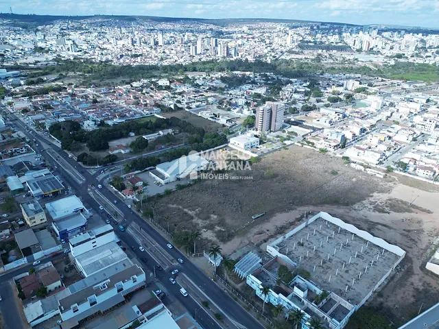 Terreno com 20000m², à venda, no bairro Boa Vista em Vitória da Conquista