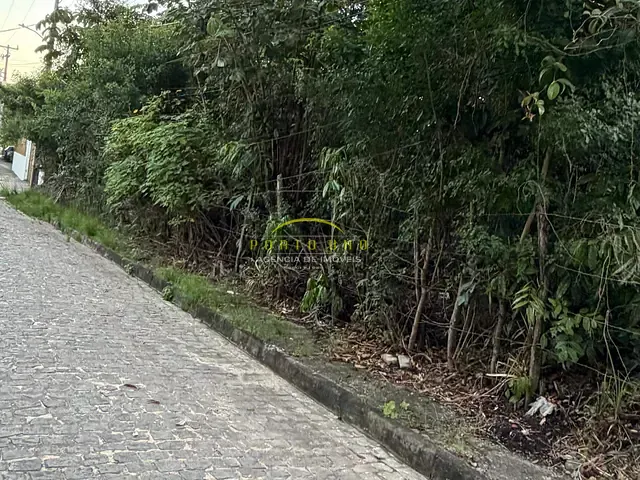 Terreno com 2500m², à venda, no bairro Imbassaí em Mata de São João