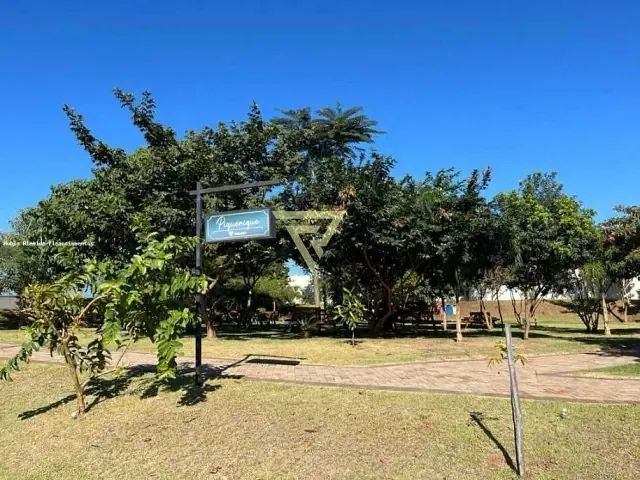 Terreno com 403m², à venda, no bairro cravinhos em Cravinhos