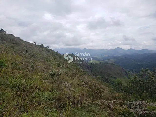 Terreno com 169000m², à venda, no bairro Itaipava em Petrópolis