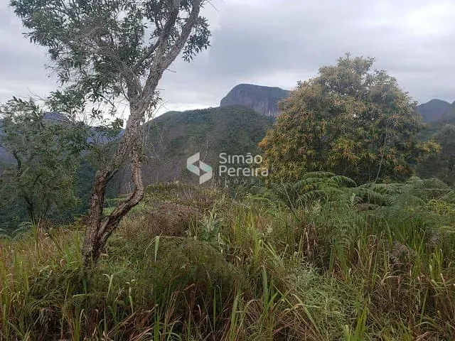 Terreno com 169000m², à venda, no bairro Itaipava em Petrópolis