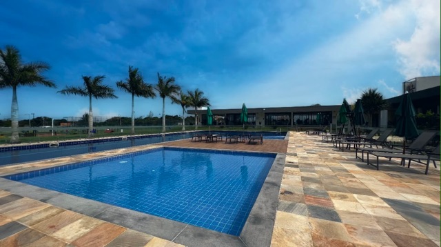 Terreno com 360m², à venda, no bairro Peró em Cabo Frio