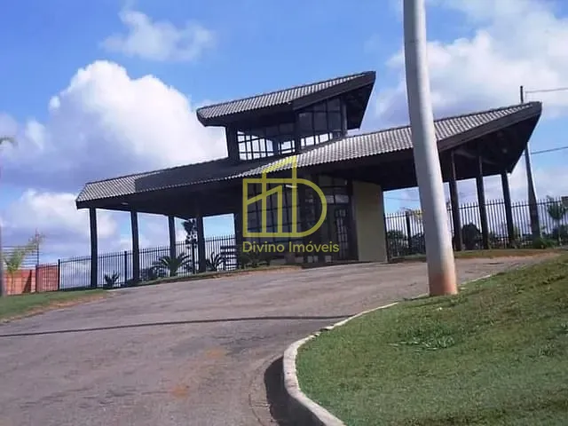 Terreno com 825m², à venda, no bairro Condomínio Village Araçoiaba em Araçoiaba da Serra