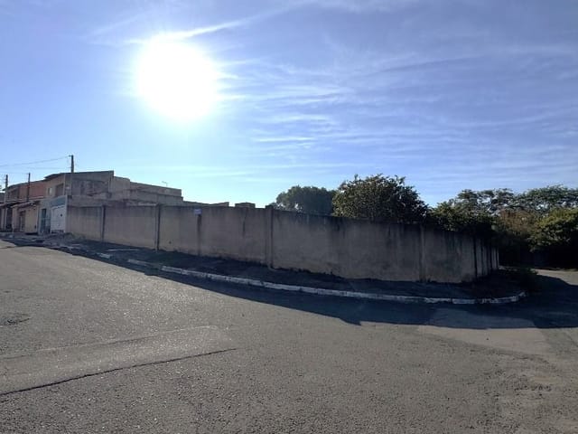 Terreno com 890m², à venda, no bairro Residencial São Conrado em Tatuí