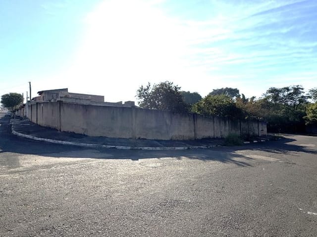 Terreno com 890m², à venda, no bairro Residencial São Conrado em Tatuí