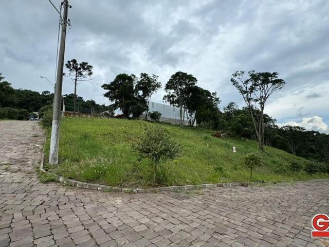 Terreno com 360m², à venda, no bairro Loteamento Basso em Nova Bassano