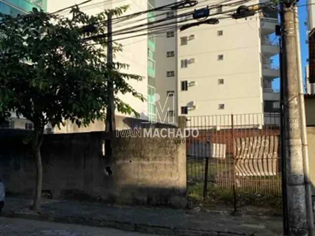 Terreno com 300m², à venda, no bairro Jardim Camburi em Vitória