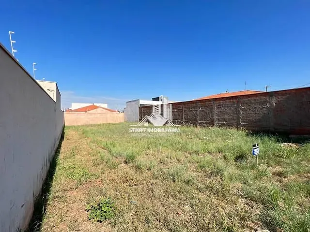 Terreno com 360m², à venda, no bairro Altos do Alvorada em Pederneiras