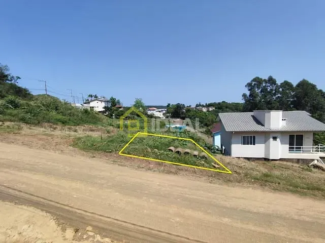 Terreno com 409m², à venda, no bairro Catarina Fontana em Concórdia