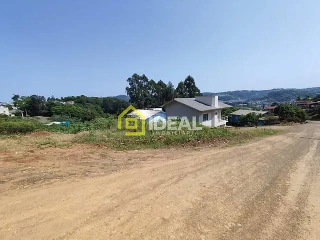 Terreno com 409m², à venda, no bairro Catarina Fontana em Concórdia