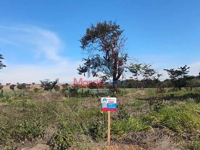 Terreno com 330m², à venda, no bairro Parque Das Andorinhas em Ituverava