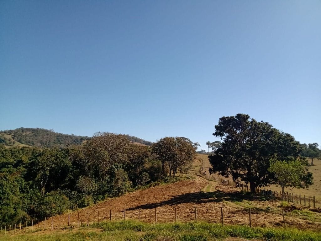 Terreno no Bom Retiro, Piranguinho