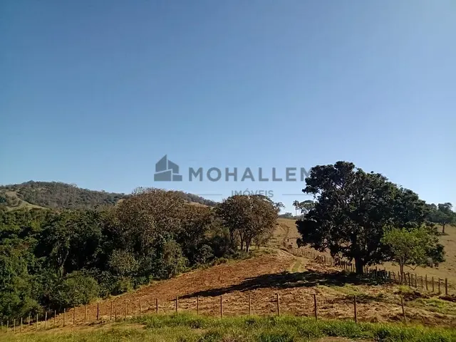 Terreno com 4259m², à venda, no bairro Bom Retiro em Piranguinho