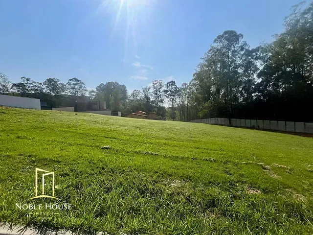 Terreno com 810m², à venda, no bairro Terras de Santa Teresa em Itupeva