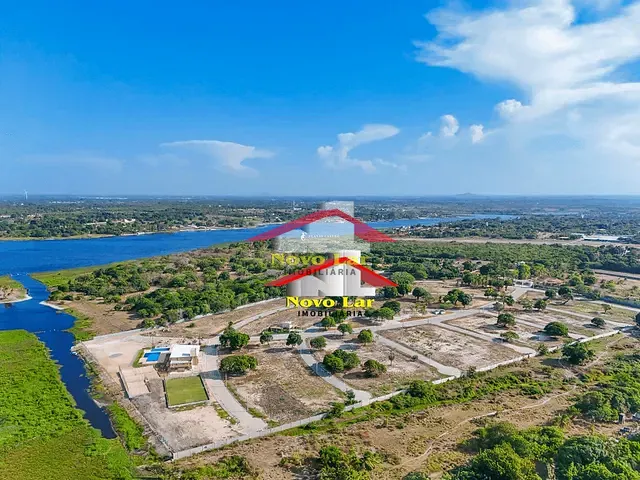 Terreno com 431m², à venda, no bairro Villa Reale em Aquiraz