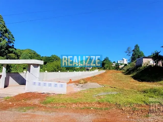 Terreno com 450m², à venda, no bairro Jardim das Palmeiras em Marau