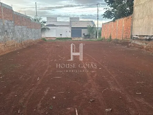 Terreno com 250m², à venda, no bairro Residencial Porto Seguro em Senador Canedo