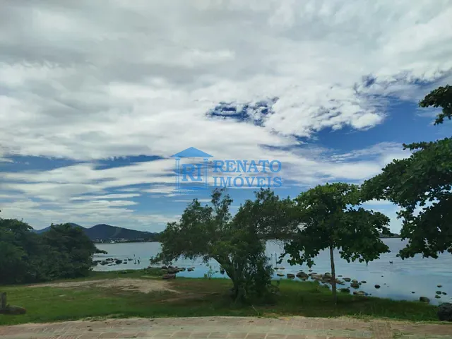 Terreno com 360m², à venda, no bairro Parque Nanci em Maricá