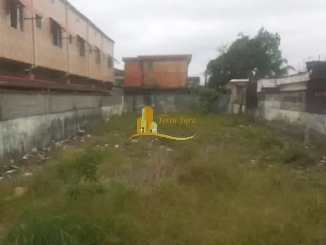 Terreno com 300m², à venda, no bairro Jardim Rio Branco em São Vicente