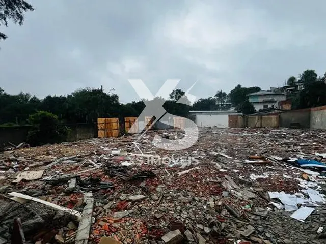 Terreno com 684m², à venda, no bairro Passaúna em Araucária