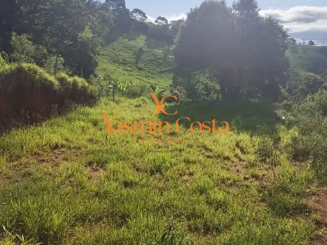 Terreno com 1000m², à venda, no bairro Bairro dos Ferraz em Córrego do Bom Jesus