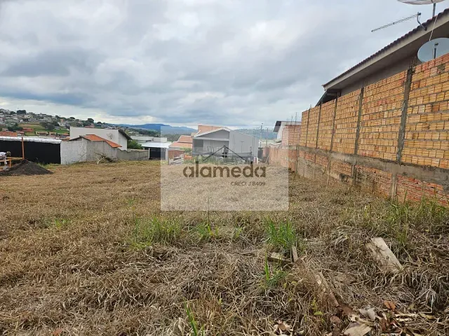 Terreno com 250m², à venda, no bairro MIGUEL AFONSO em Jacarezinho