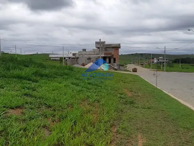 Terreno com 548m², à venda, no bairro Condomínio Residencial Ecopark Bourbon em Caçapava