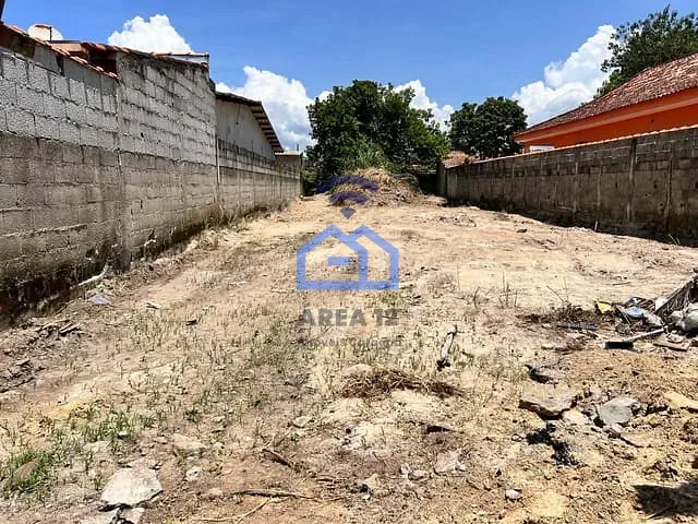 Terreno com 400m², à venda, no bairro Morro do Algodão em Caraguatatuba