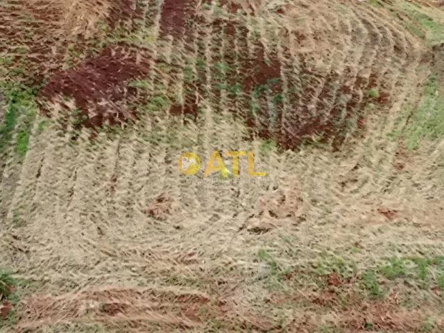 Terreno com 276m², à venda, no bairro Vila Christoni em Ourinhos