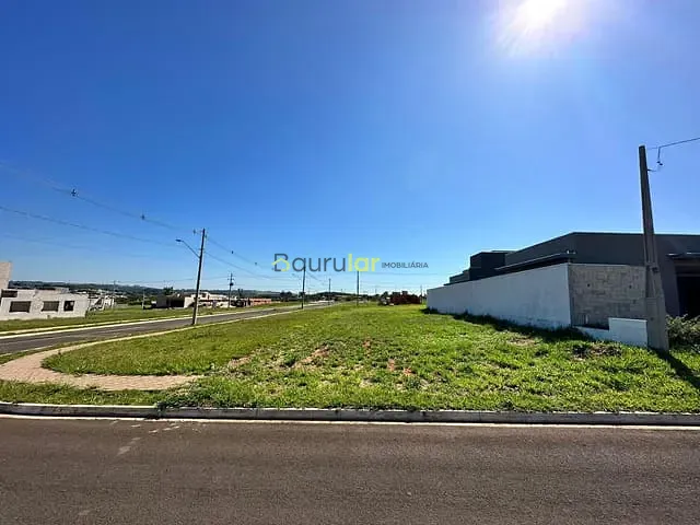 Terreno com 402m², à venda, no bairro Piratininga em Piratininga