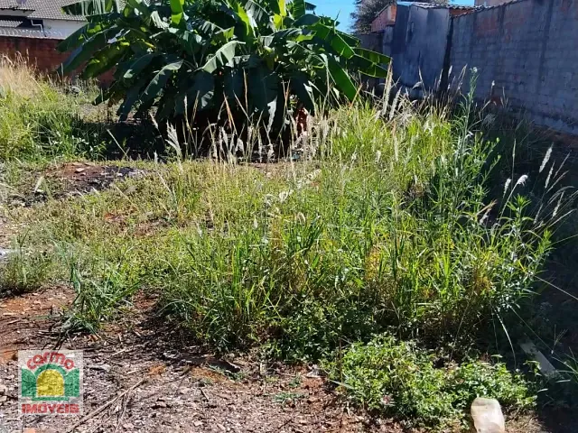 Terreno com 360m², à venda, no bairro Jardim Europa em Anápolis
