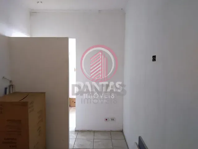Terreno com 300m², à venda, no bairro Centro em Osasco