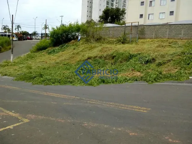 Terreno com 382m², à venda, no bairro Loteamento Pedra Verde em Valinhos