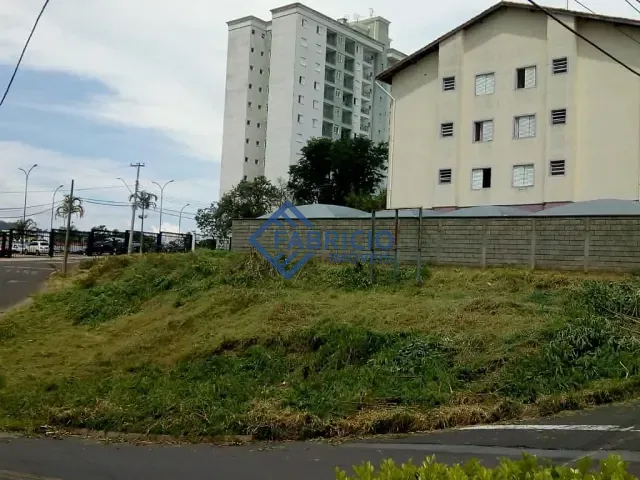 Terreno com 382m², à venda, no bairro Loteamento Pedra Verde em Valinhos