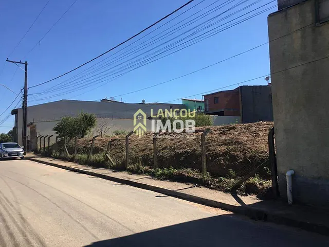 Terreno com 1000m², à venda, no bairro Água Doce em Jundiaí