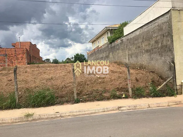 Terreno com 1000m², à venda, no bairro Água Doce em Jundiaí