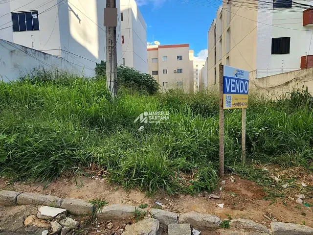 Terreno com 360m², à venda, no bairro Candeias em Vitória da Conquista