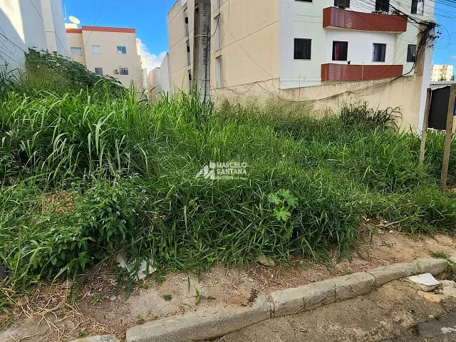 Terreno com 360m², à venda, no bairro Candeias em Vitória da Conquista