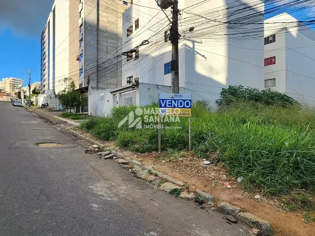 Terreno com 360m², à venda, no bairro Candeias em Vitória da Conquista