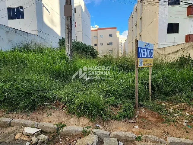 Terreno com 360m², à venda, no bairro Candeias em Vitória da Conquista