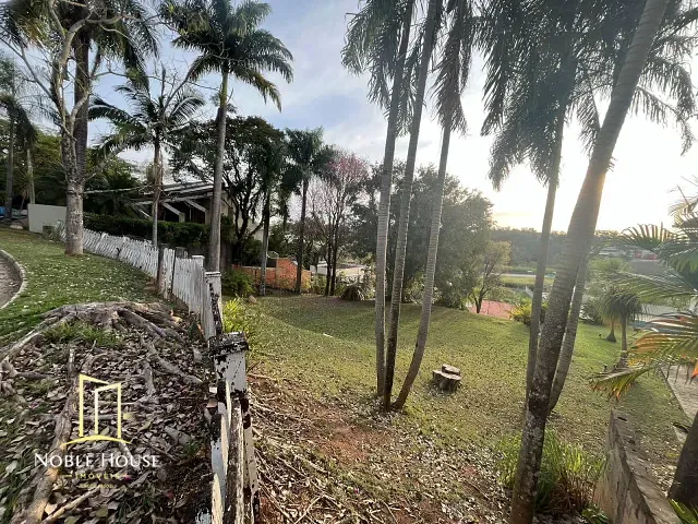 Terreno com 772m², à venda, no bairro Marambaia em Vinhedo