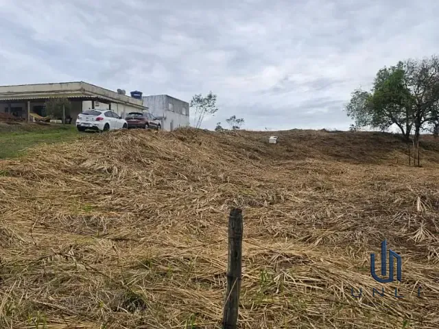 Terreno com 1m², à venda, no bairro Quatro de Abril em Piraí