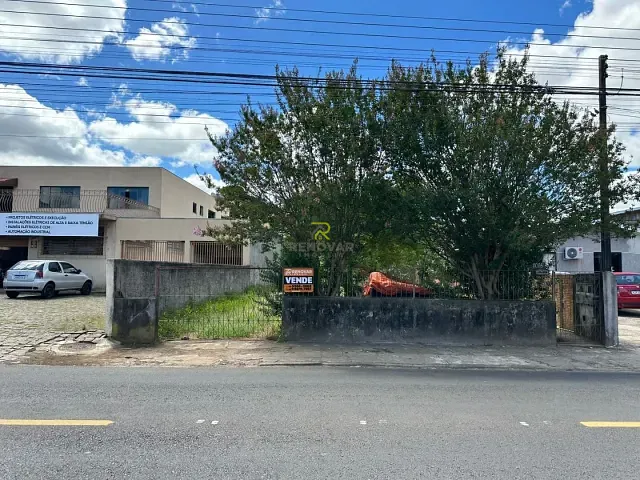 Terreno com 900m², à venda, no bairro Batel em Guarapuava