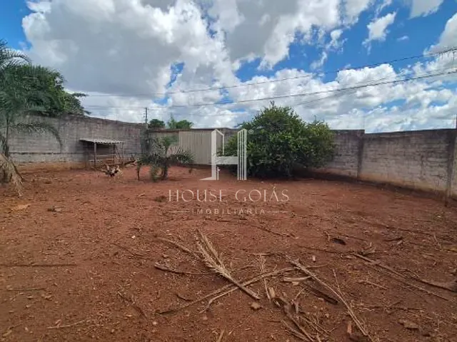Terreno com 250m², à venda, no bairro Setor Santos Dumont em Goiânia