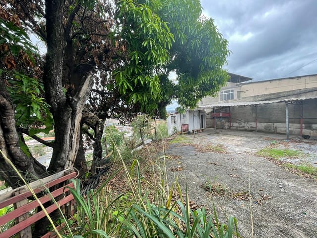 Terreno com 300m², à venda, no bairro São Gabriel em Belo Horizonte